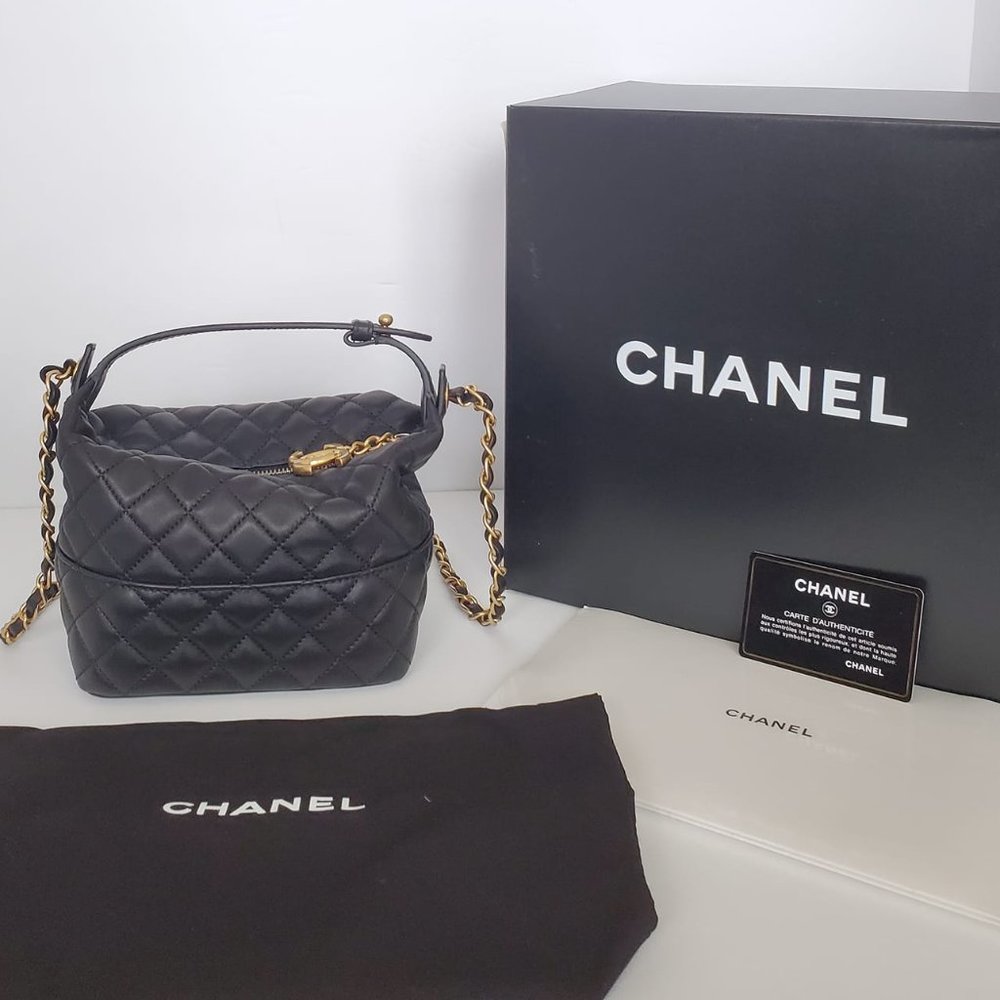 NWT New Authentic Chanel Black Quilted Lambskin - Picture 2 of 14